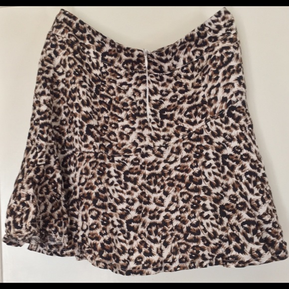 NWT Rumor Boutique Animal Print Fit & Flare Mini Skirt - Picture 2 of 6